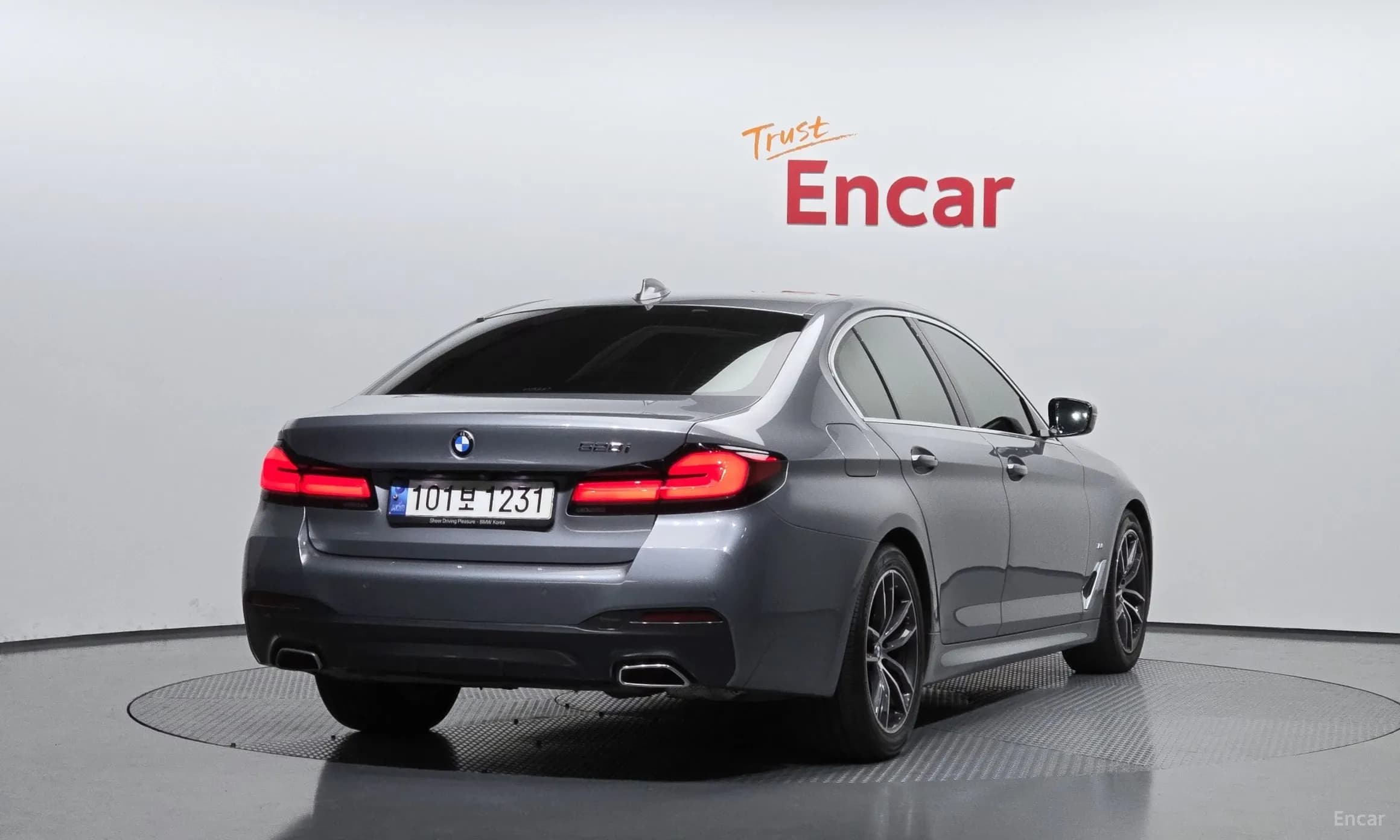 5 Series (G30)