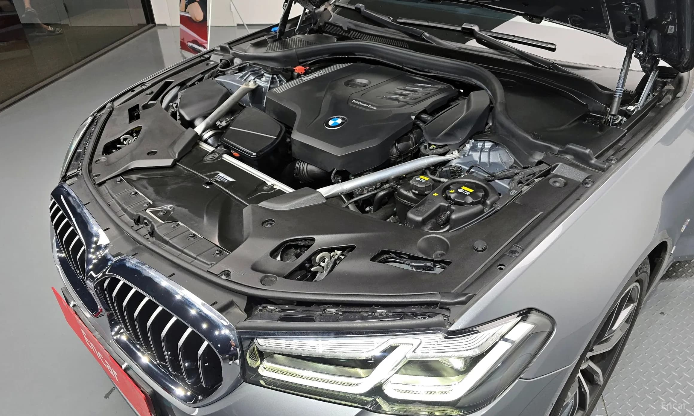 5 Series (G30)