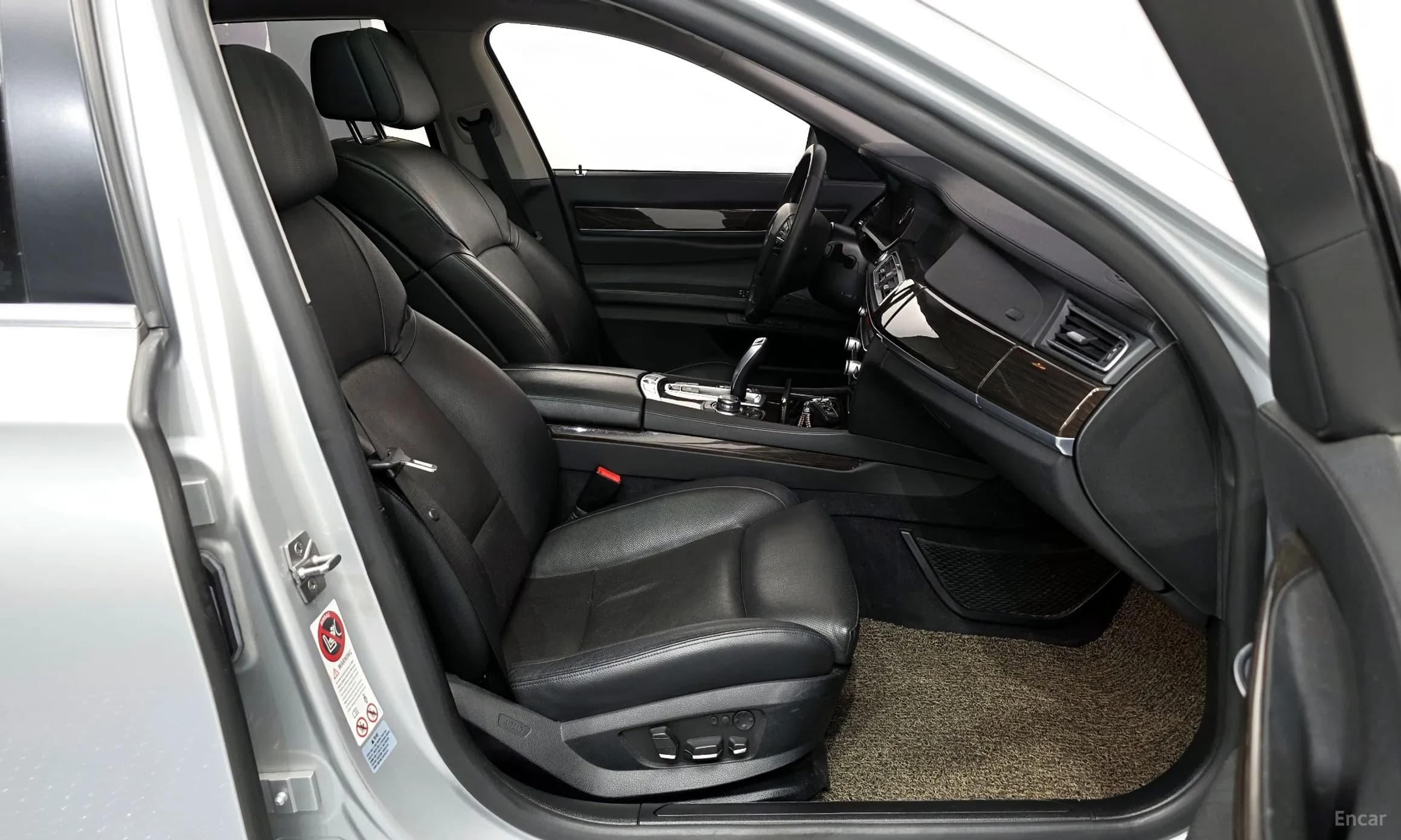 7 Series (F01)