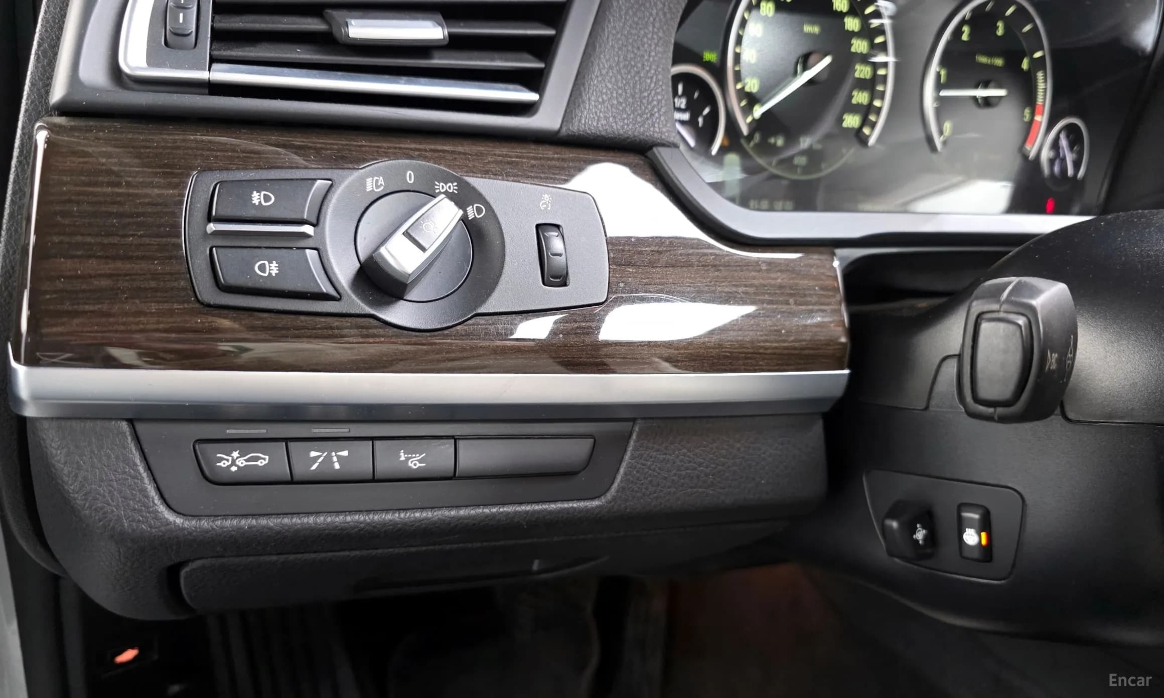 7 Series (F01)