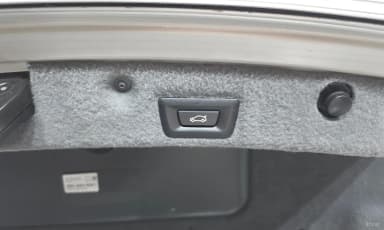 7 Series (F01)