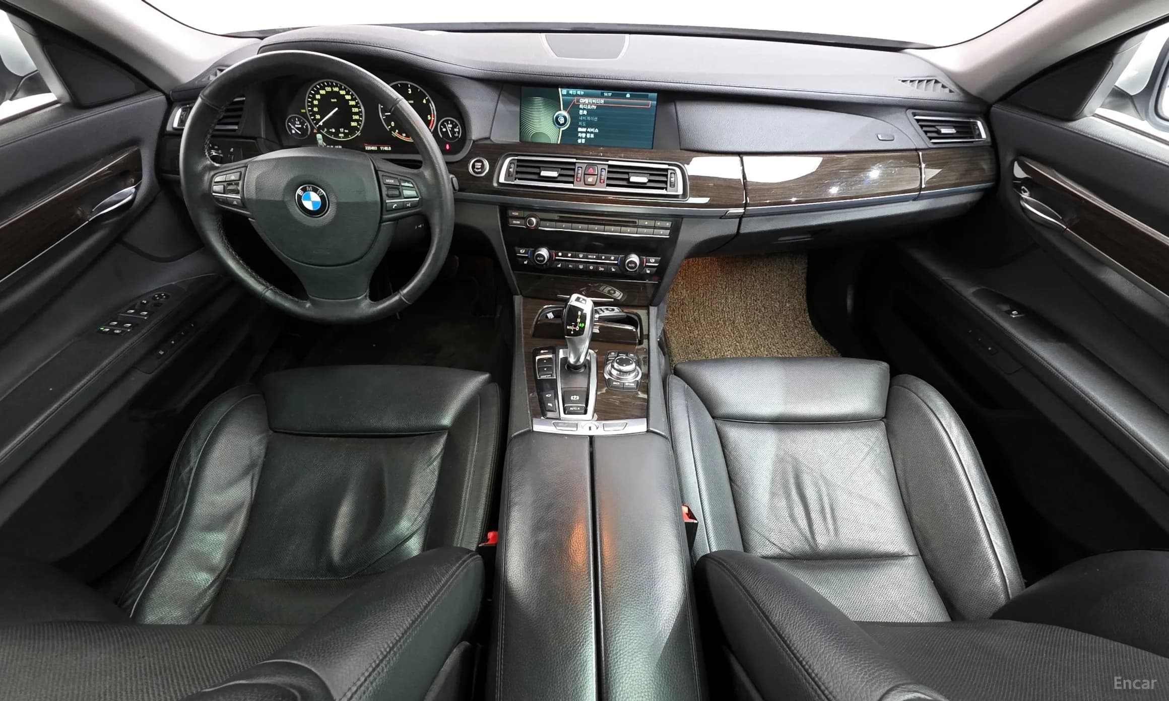 7 Series (F01)