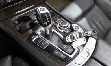 7 Series (F01)