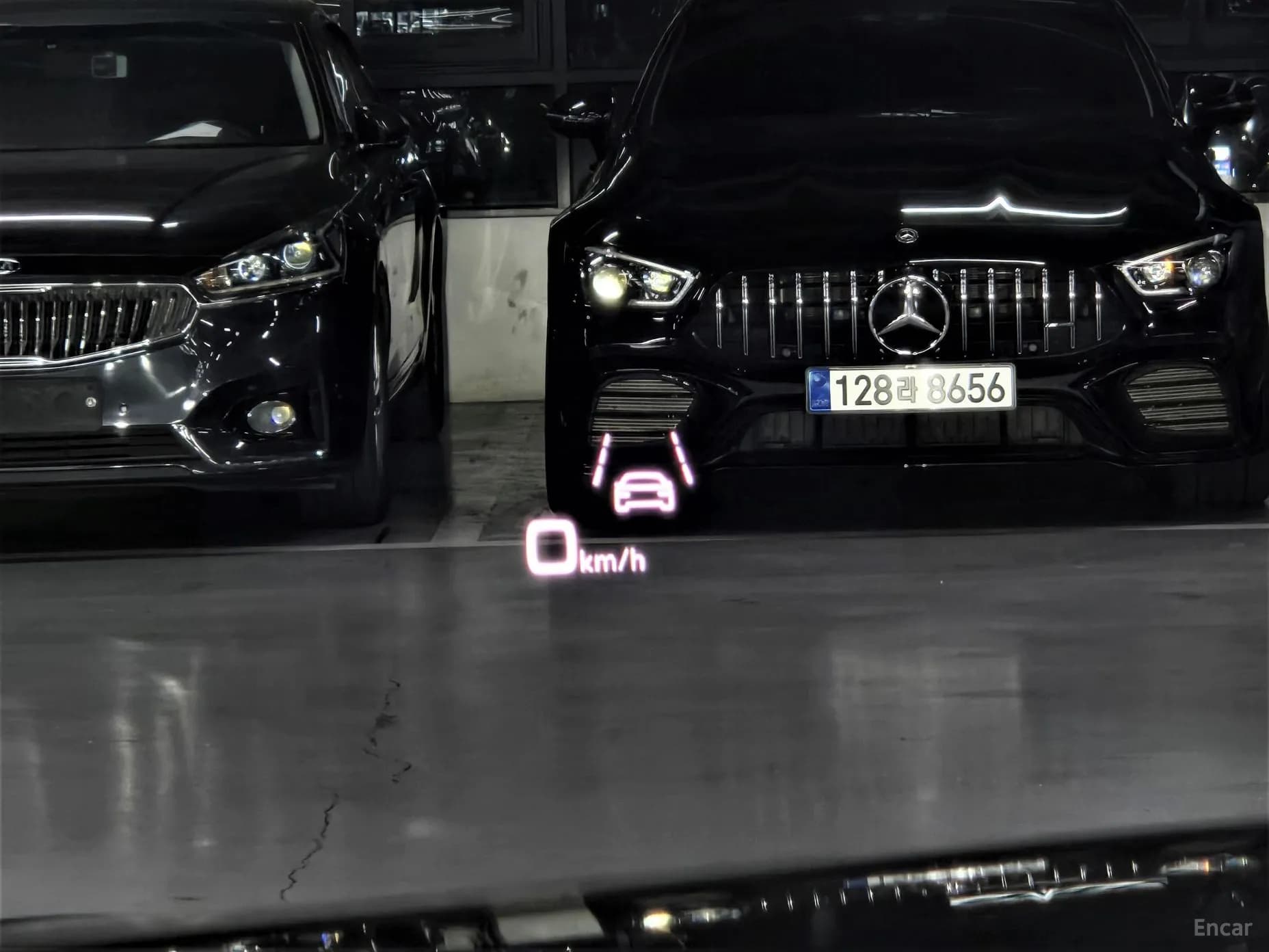 Q8 (4M)