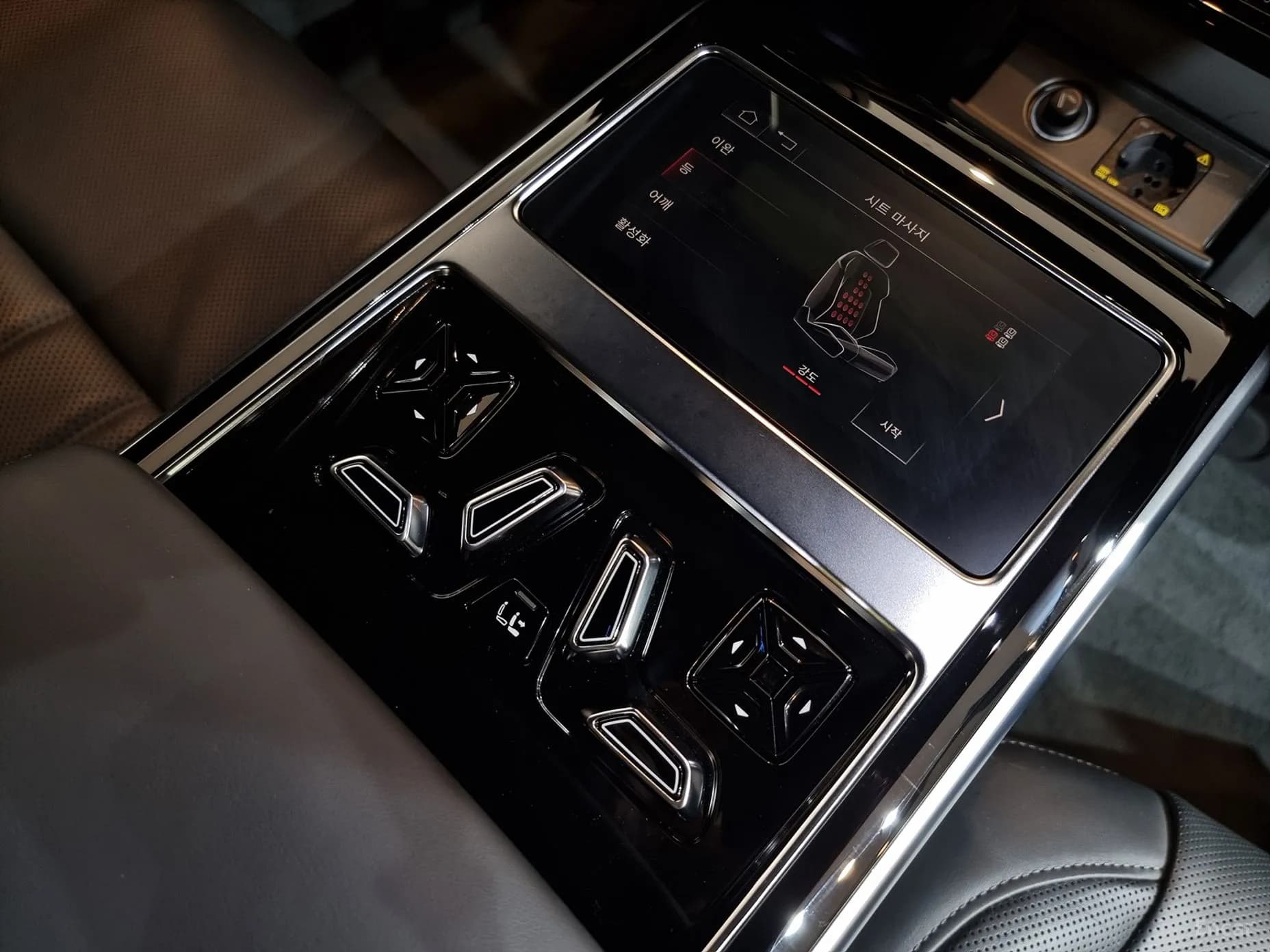 A8 (D5)