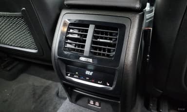 X4 (G02)