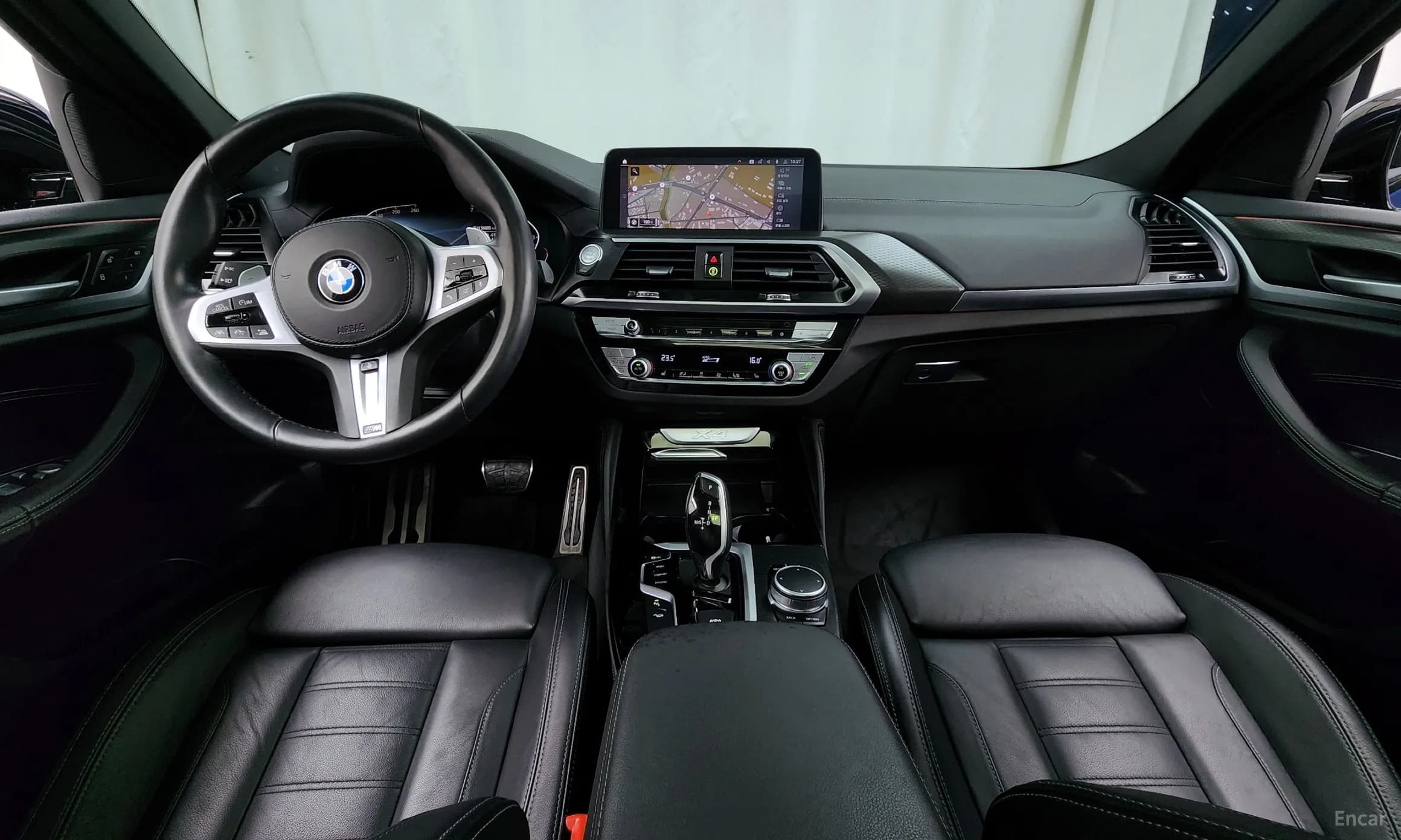 X4 (G02)