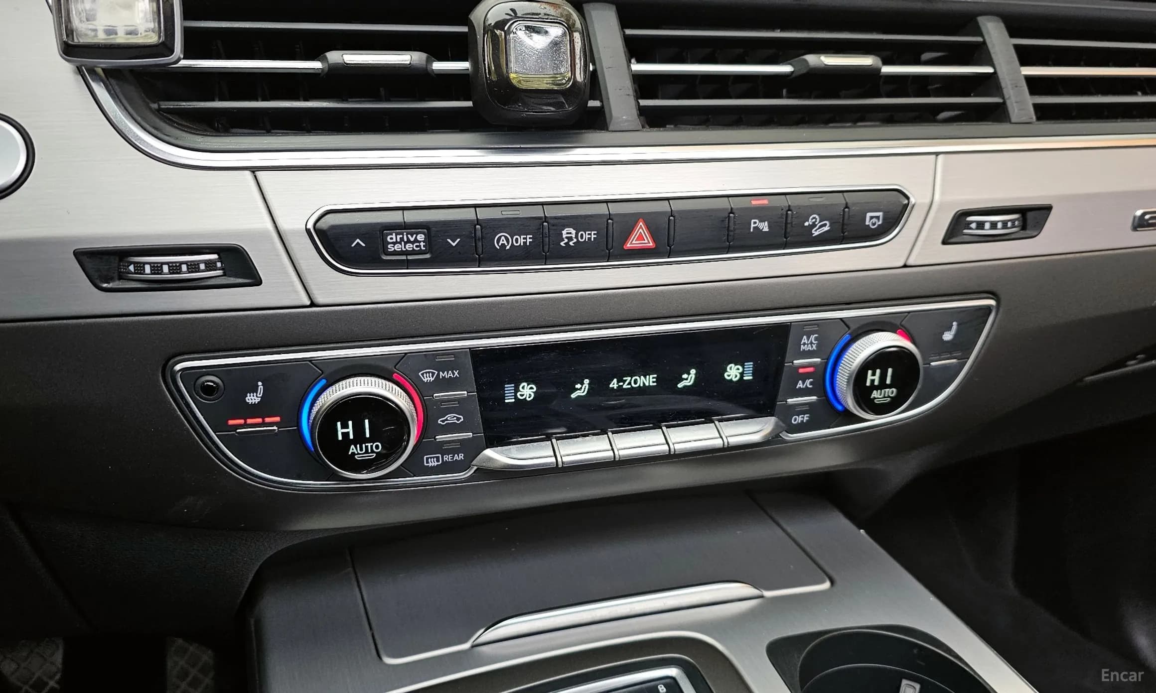 Q7 (4M)