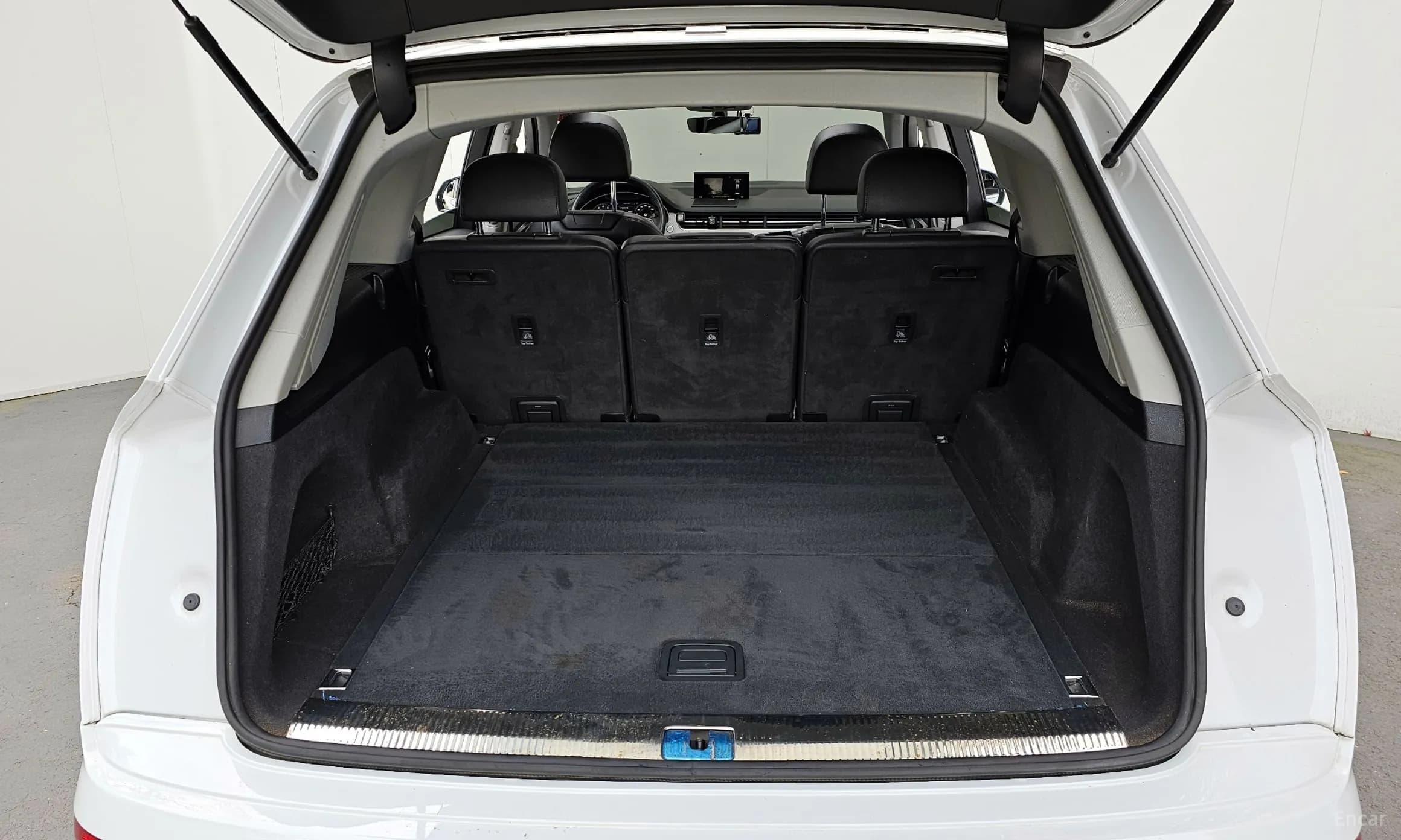 Q7 (4M)