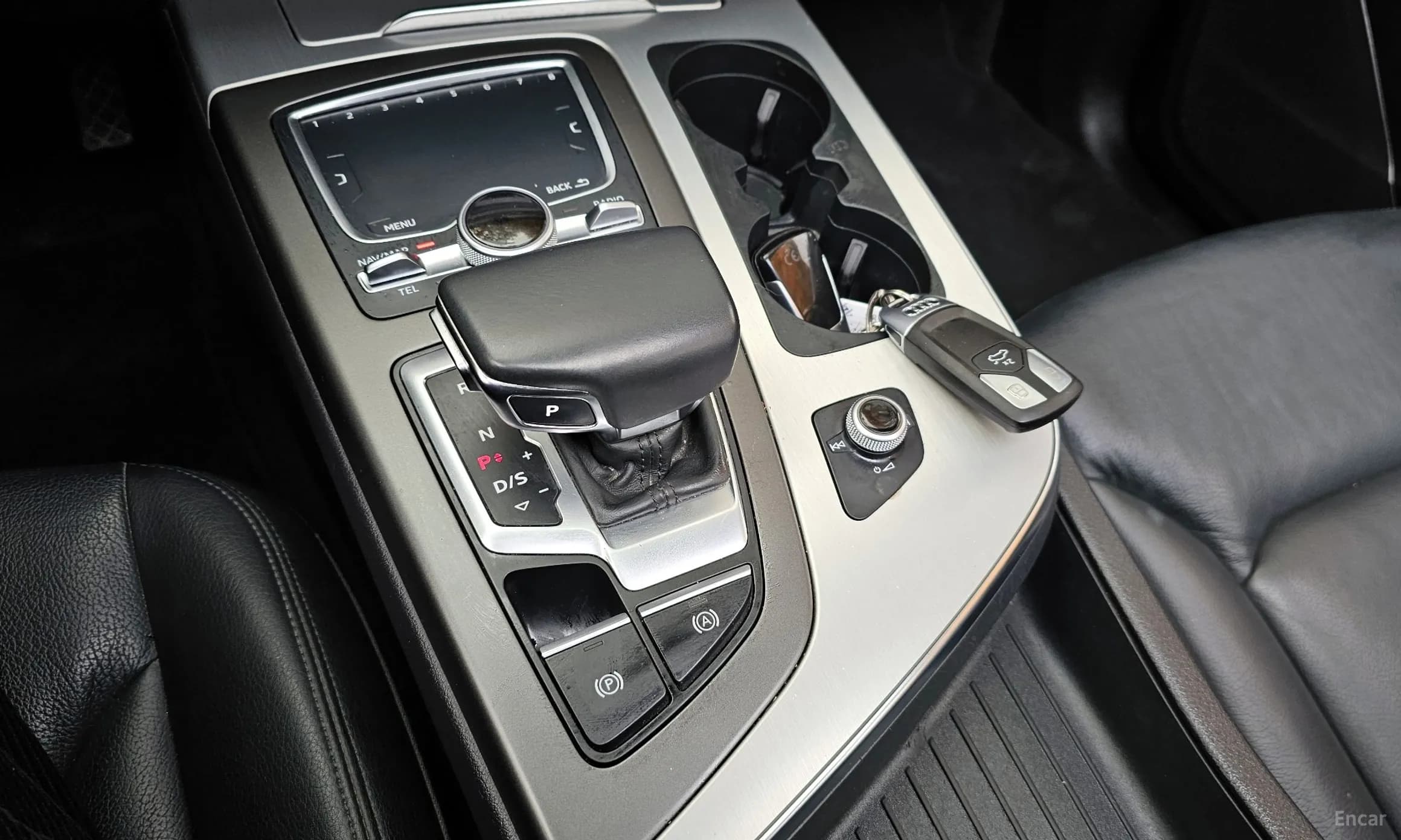 Q7 (4M)