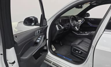 X7 (G07)