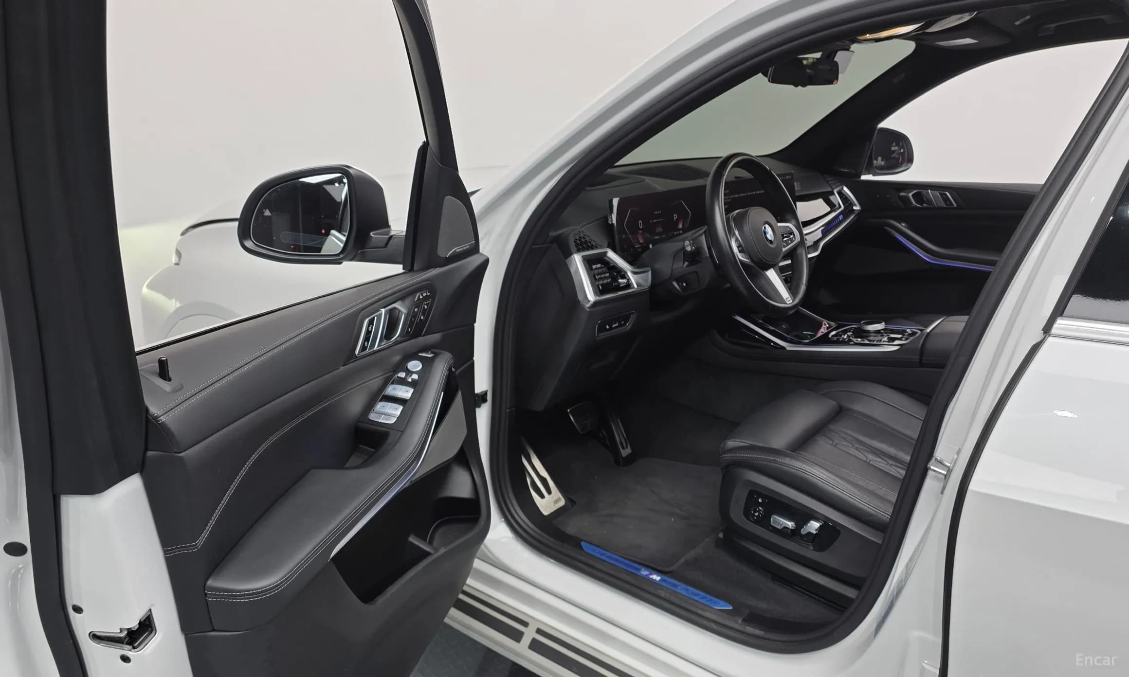 X7 (G07)