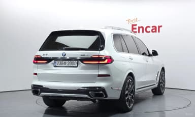 X7 (G07)