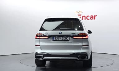 X7 (G07)