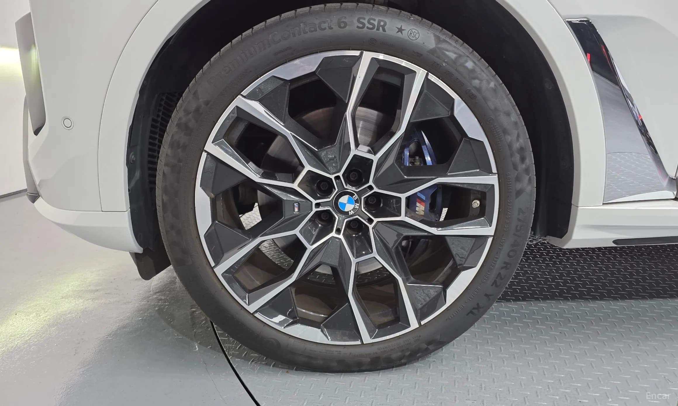 X7 (G07)