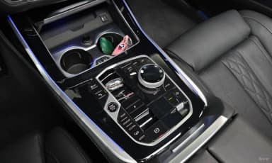 X7 (G07)