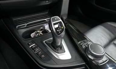 Series 4 (F32)