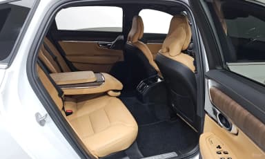 S90