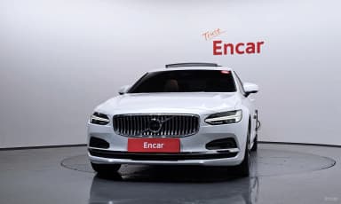 S90