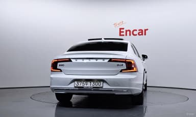 S90