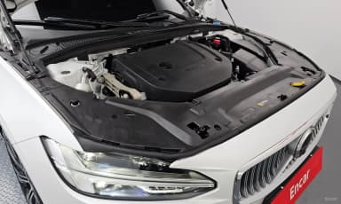 S90