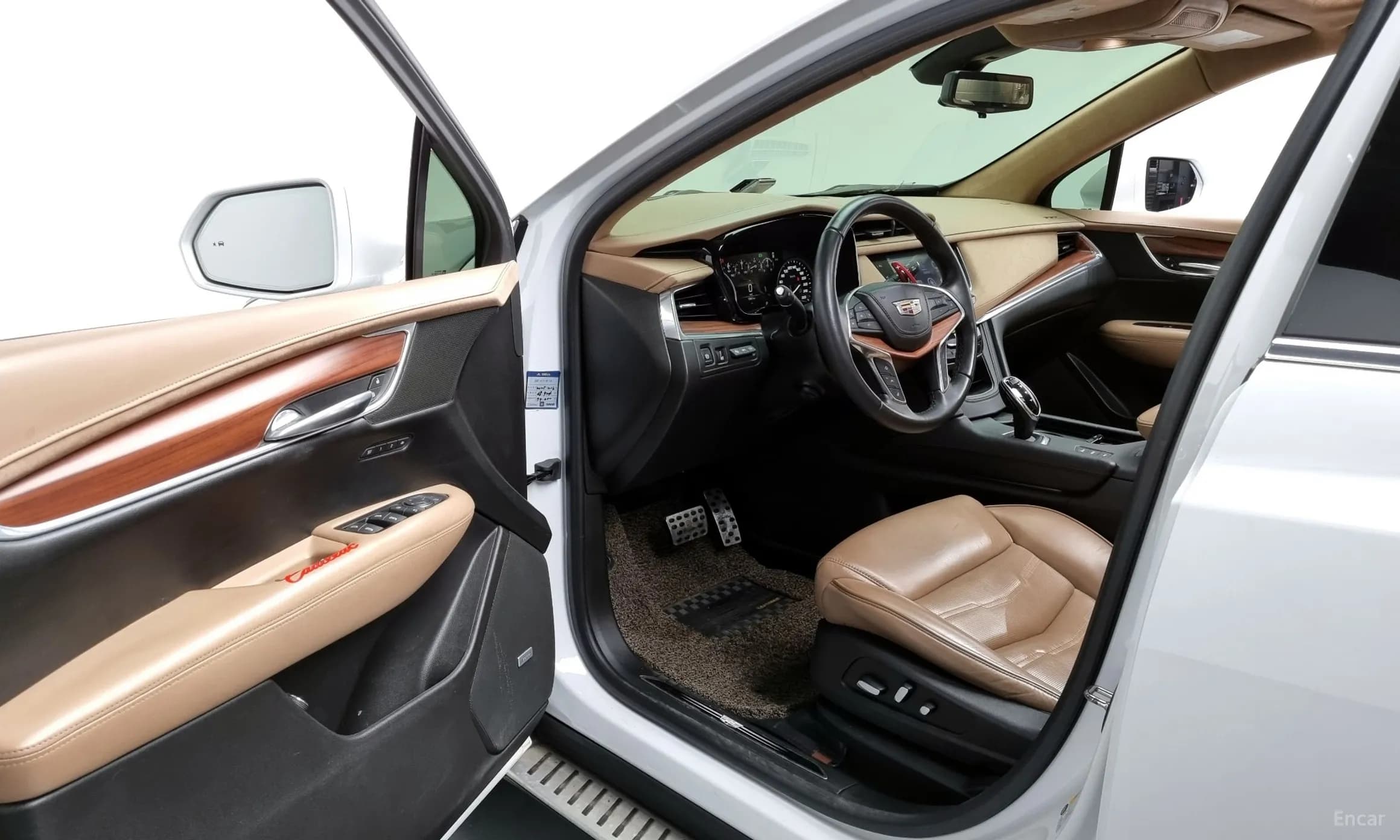 XT5