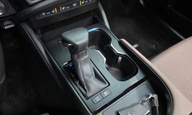 ES300h 7th Generation