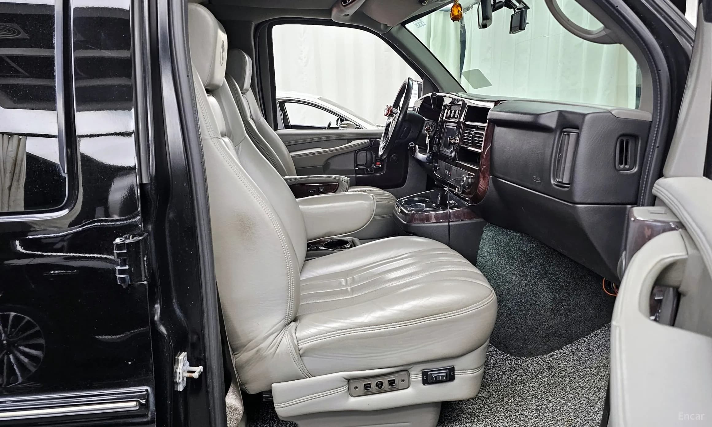 Express Van