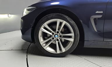 Series 4 (F32)