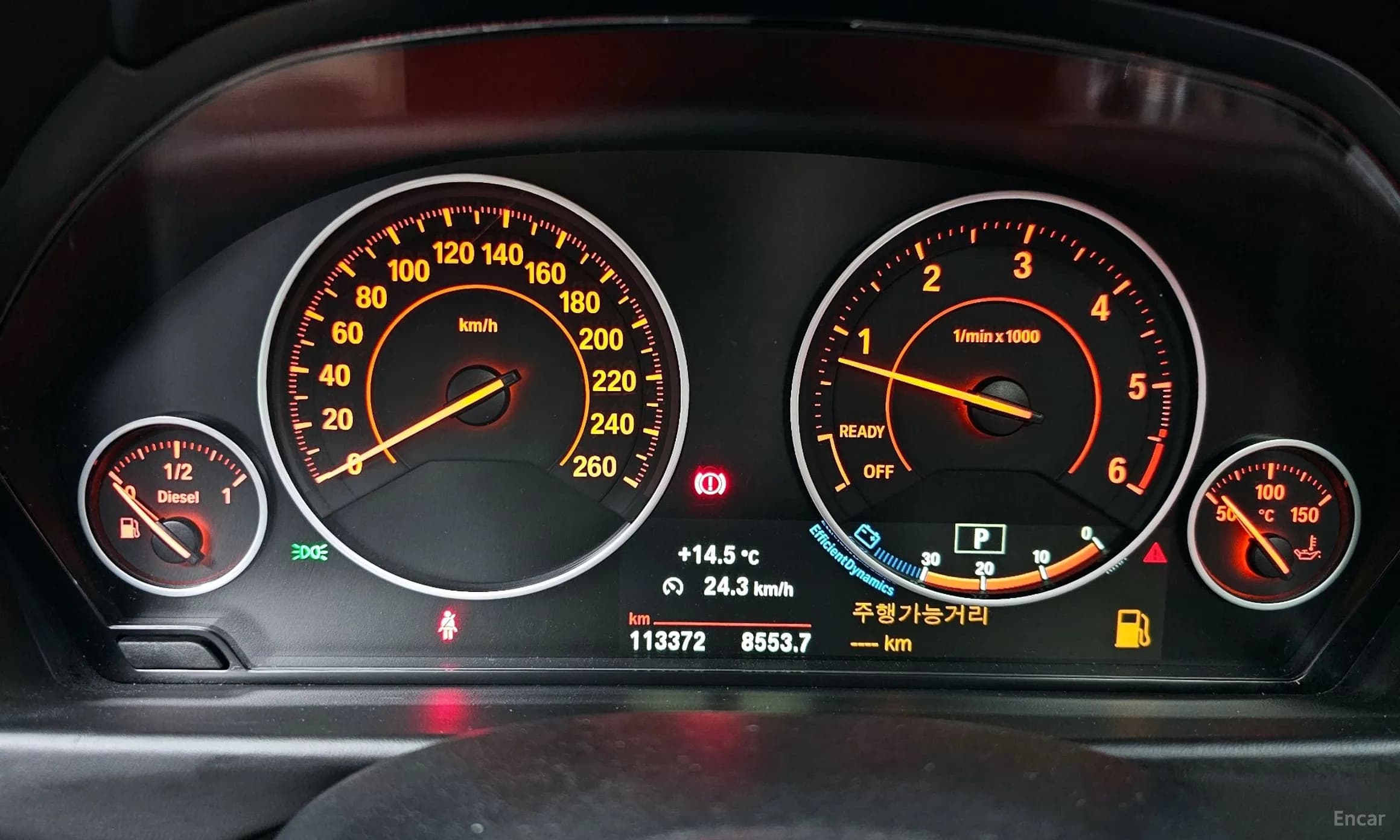 Series 4 (F32)