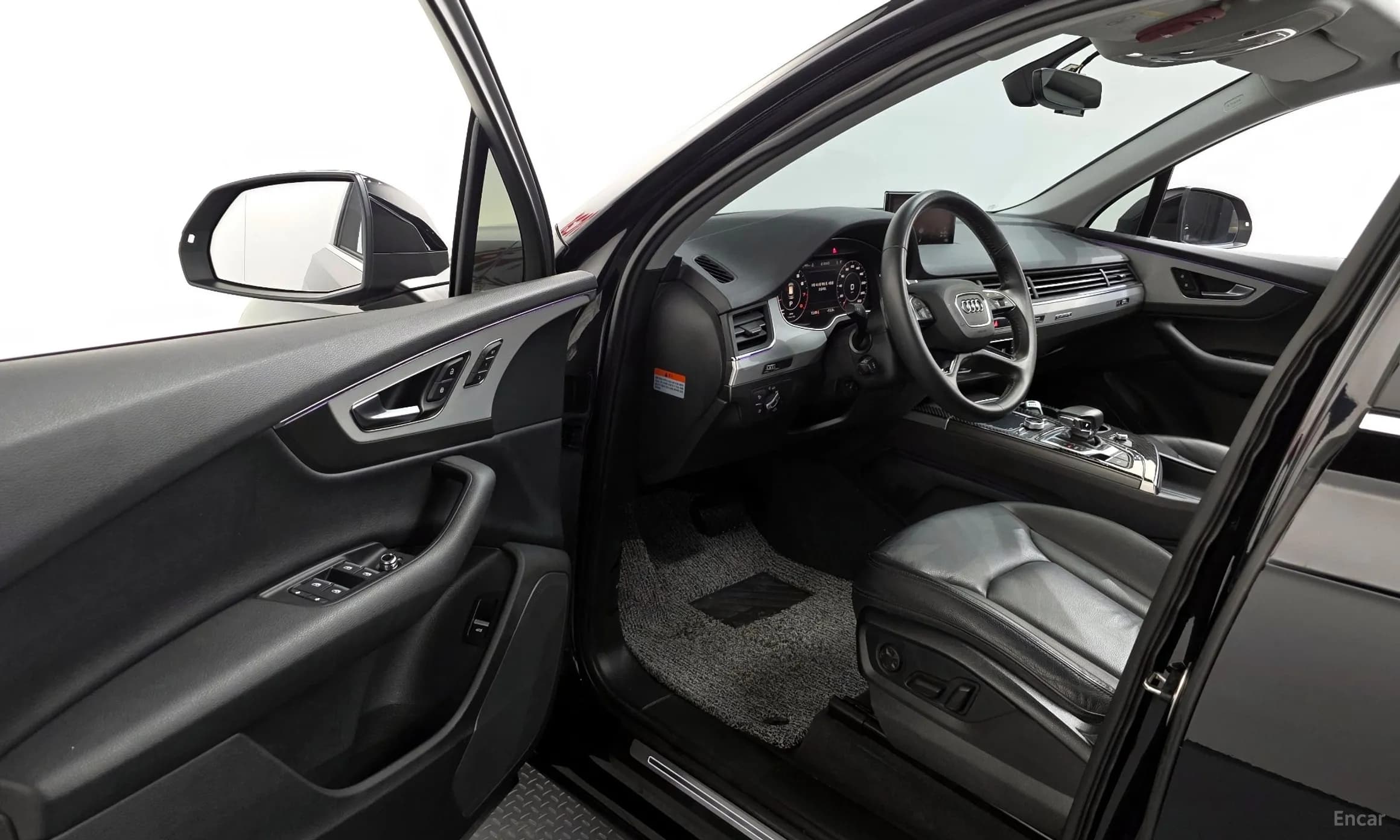 Q7 (4M)