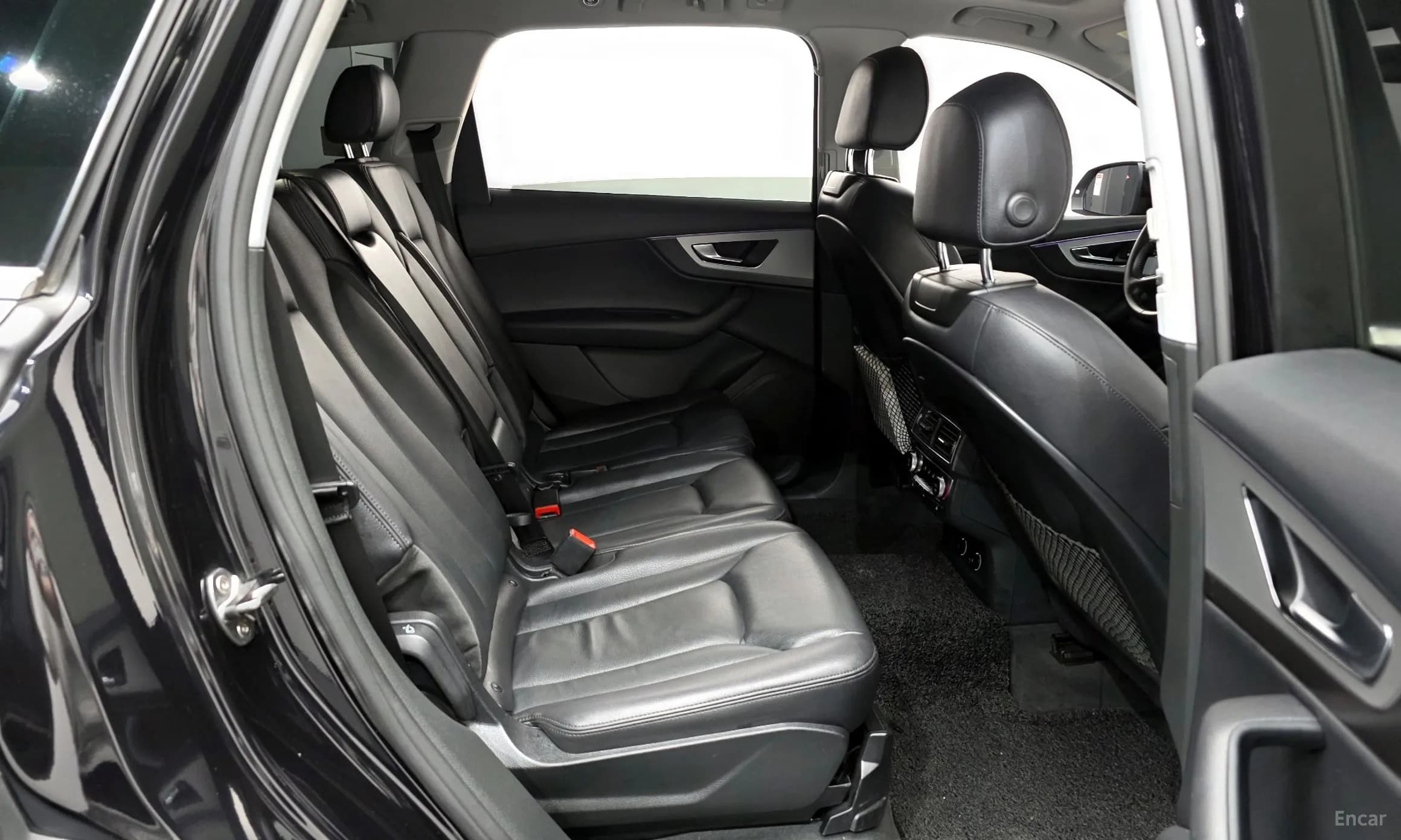 Q7 (4M)