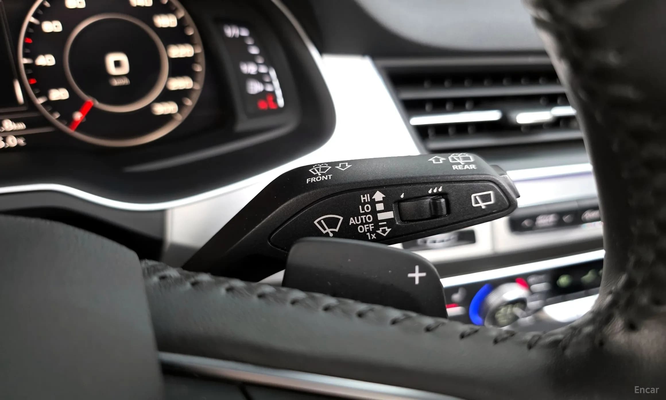 Q7 (4M)