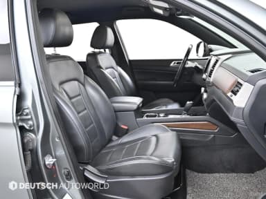 G4 Rexton