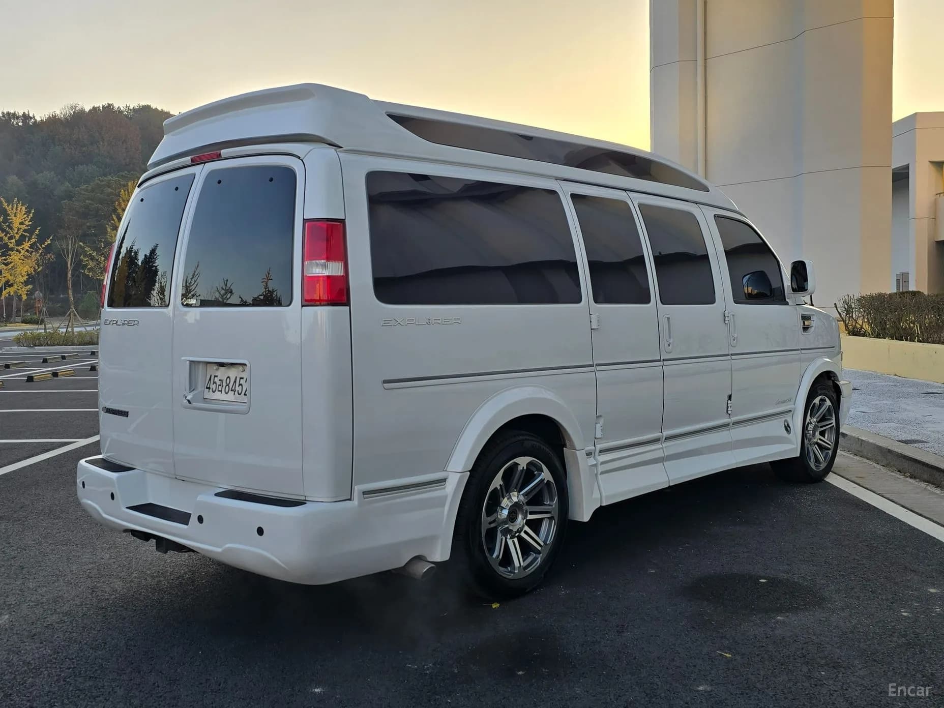 Express Van