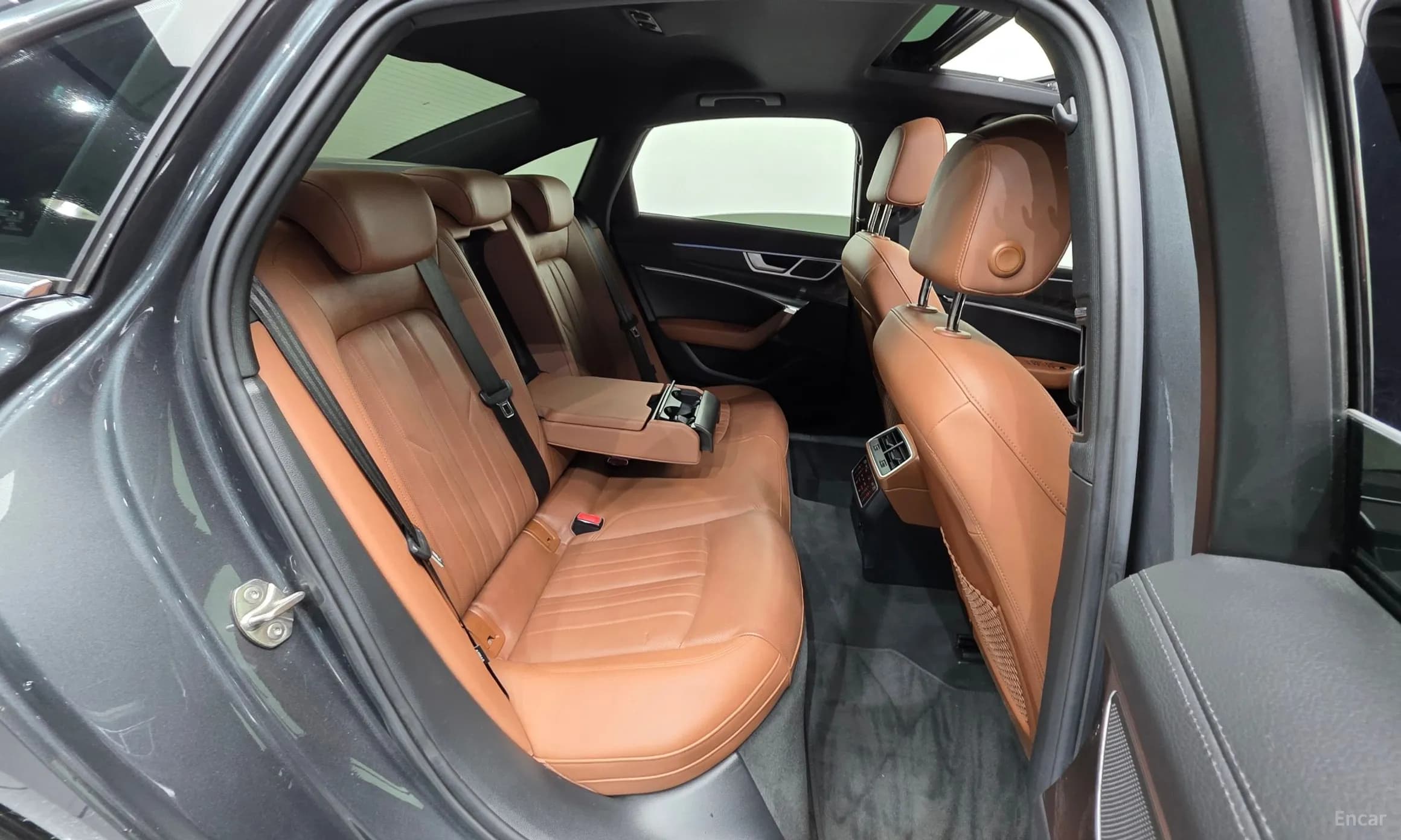 A6 (C8)
