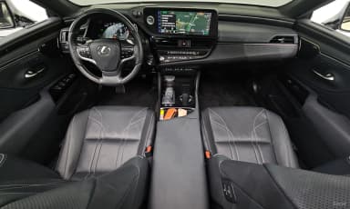 ES300h 7th Generation