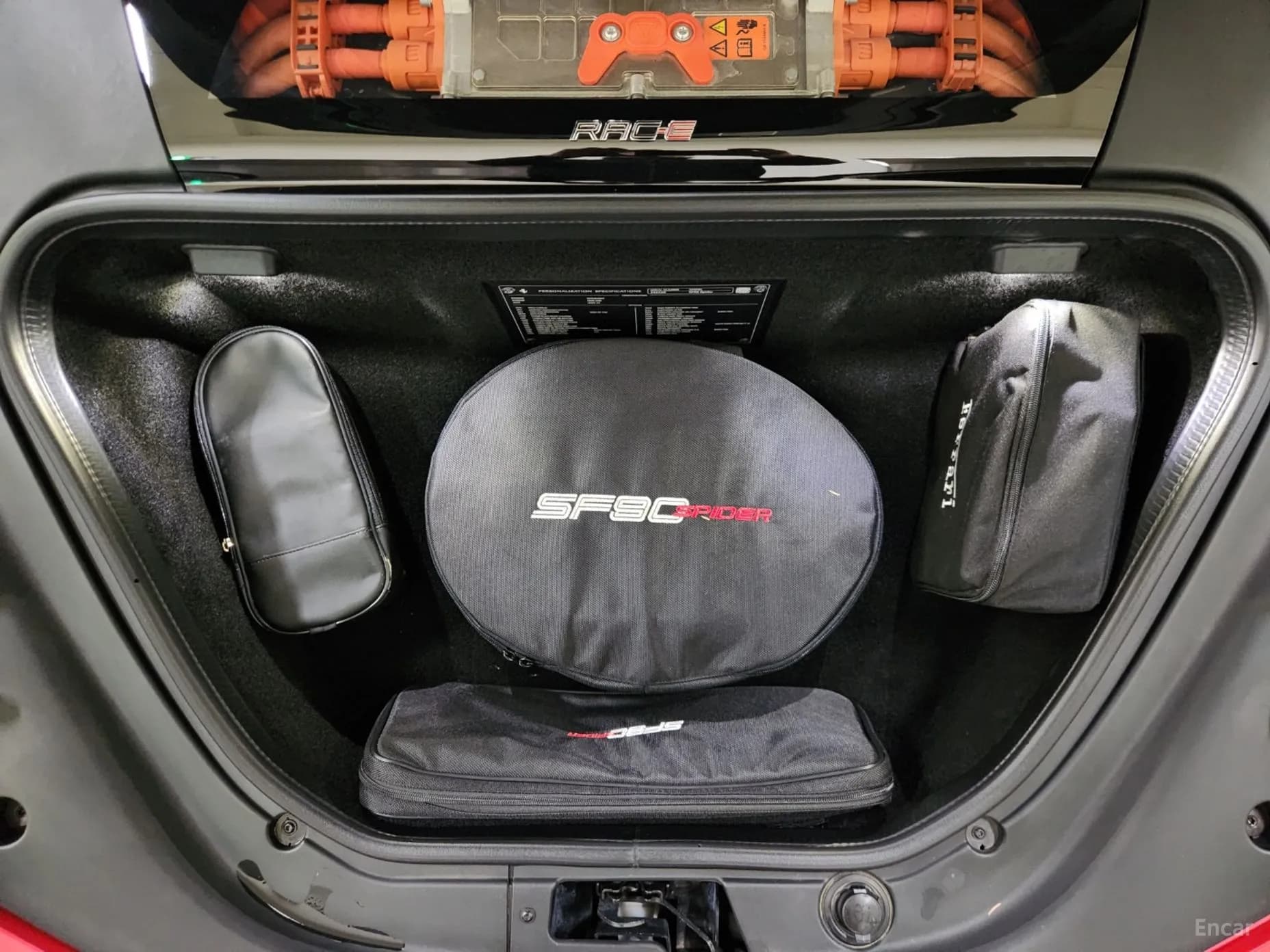 SF90 Spyder