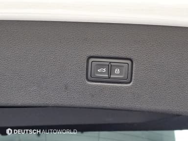 Q8 (4M)