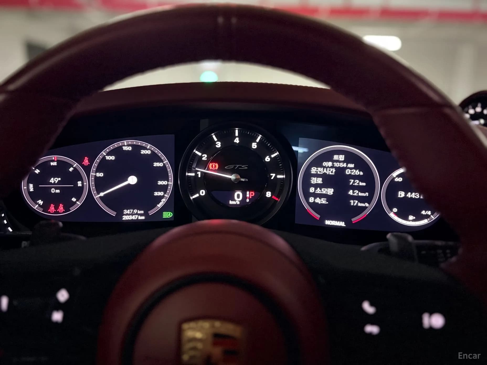 911 (992)