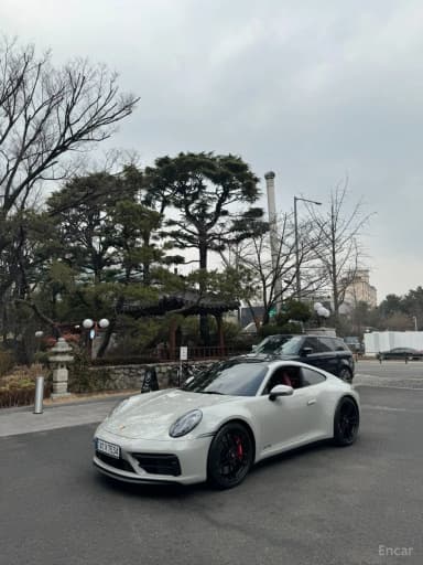 911 (992)
