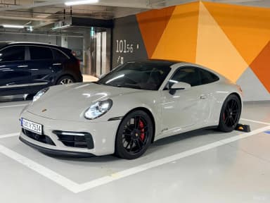 911 (992)