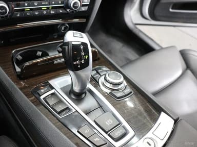 7 Series (F01)