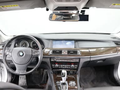 7 Series (F01)
