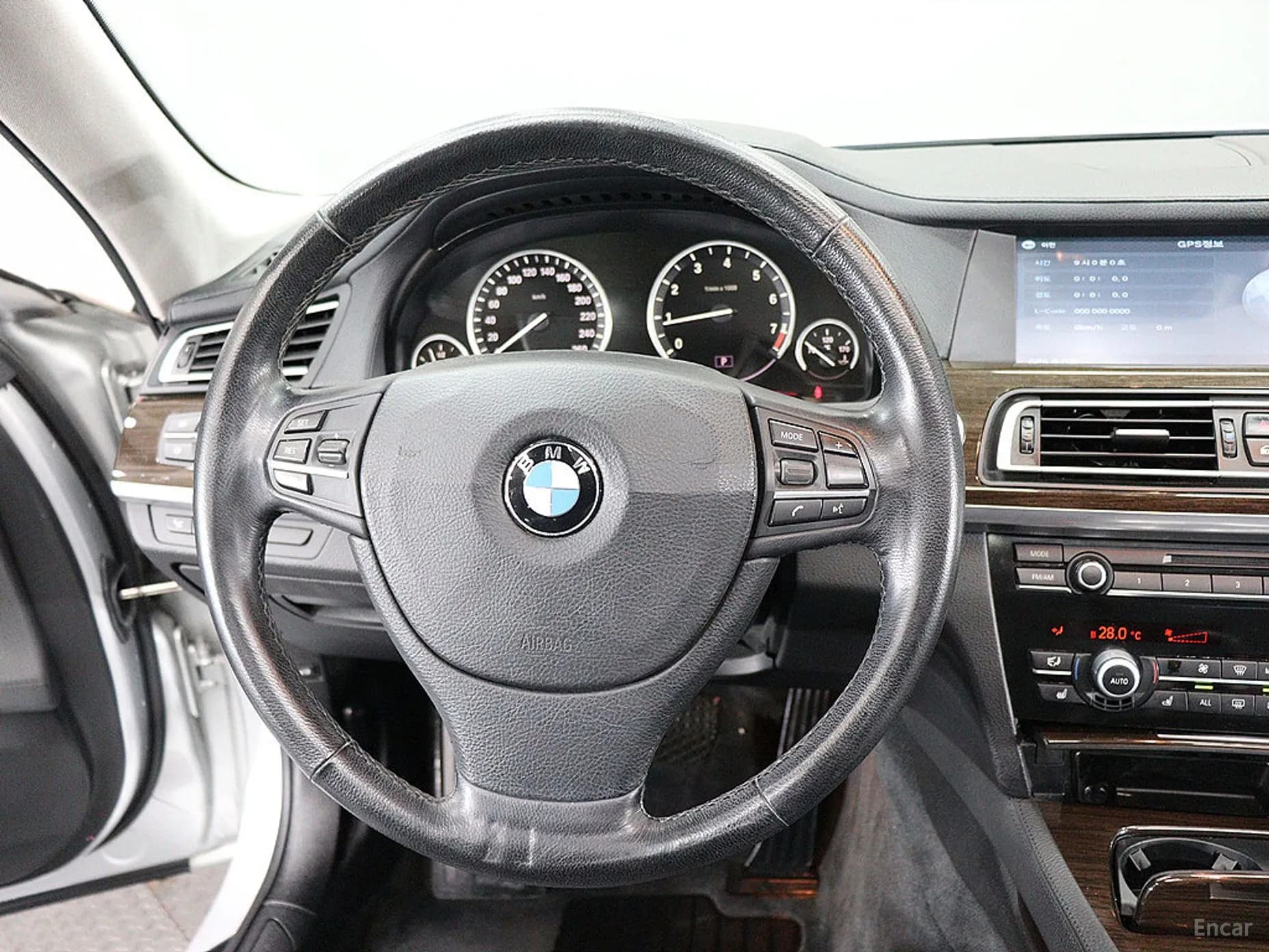 7 Series (F01)