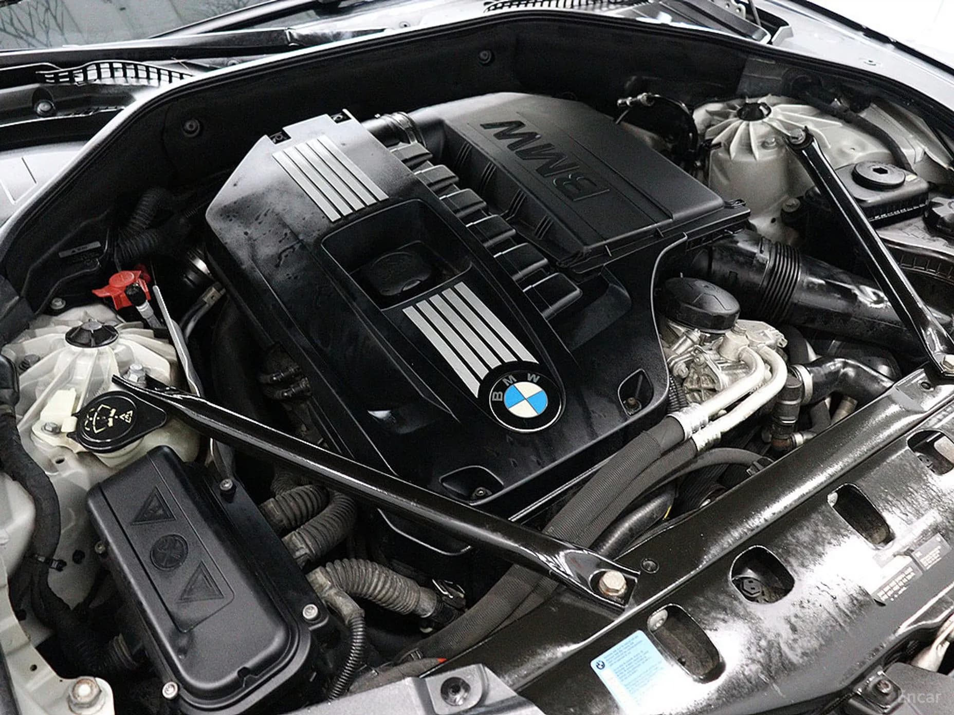 7 Series (F01)