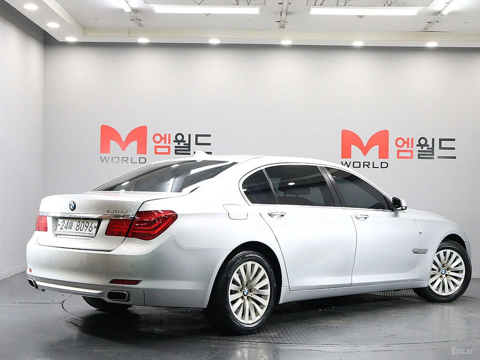 7 Series (F01)