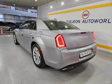 The New 300C