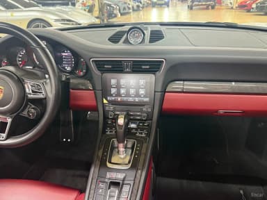 910