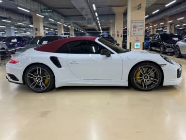 910